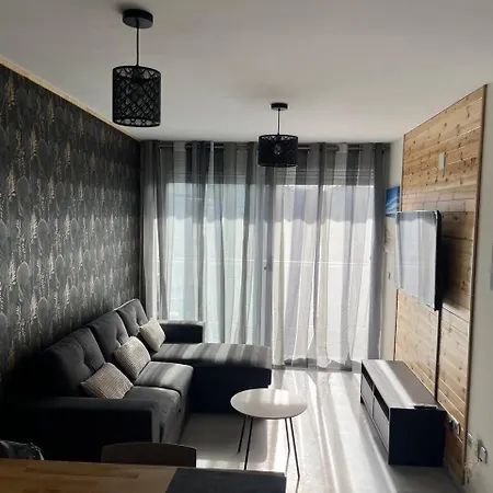 Elegance Apartment *