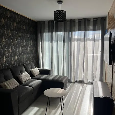 Elegance Apartment *
